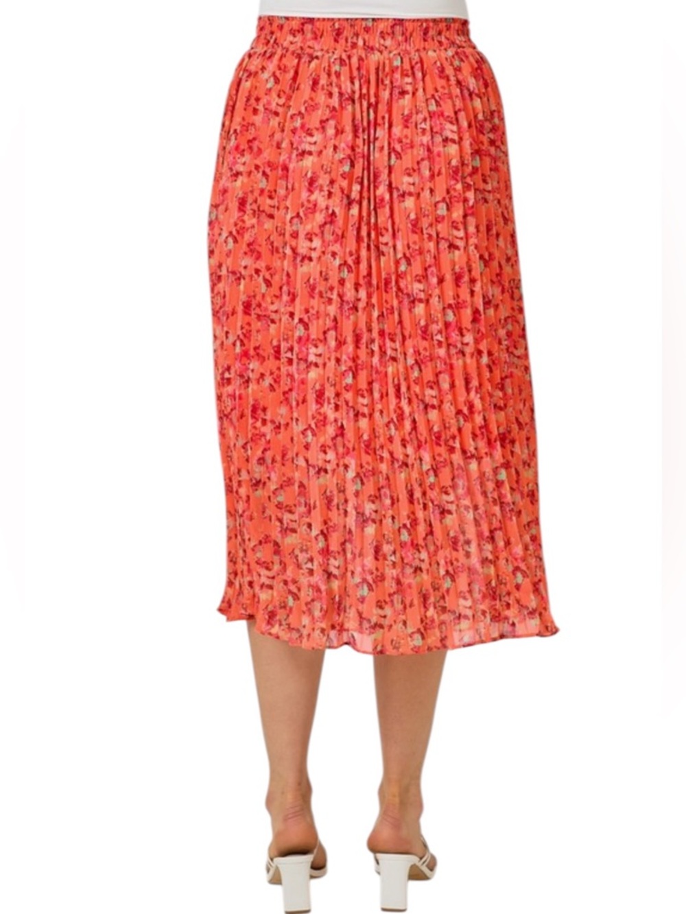 328. Orange Crochet Top with Coral Floral Pleated Skirt - Picture 3 of 4